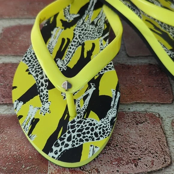 Kate Spade Flip Flops Women's Feldon Giraffe Sandal Yellow Black NWT Size 7/8 - Picture 2 of 16
